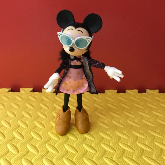 Disney | Toys | Disney Minnie Mouse Posable Doll | Poshmark